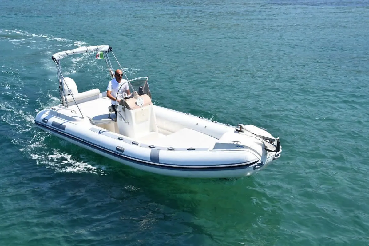 No Name Charter Boat