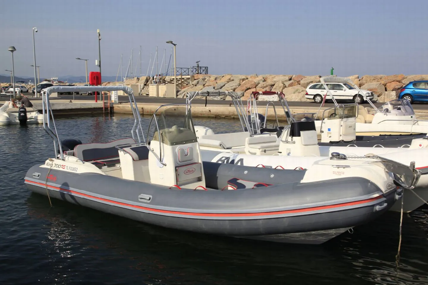 Explore Hyeres on a 6.95m Nuova Jolly King 700 RS Motor Boat Rental
