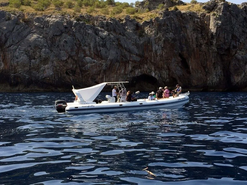 Port de Soller 9.9m Kiralık Nuova Jolly King Extreme 990 Motorlu Tekne