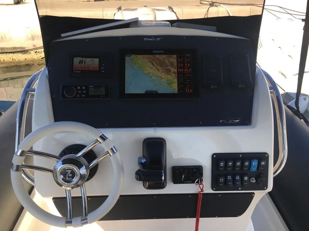 Explore Biograd na Moru on a 7.8m Rental Nuova Jolly Prince 25