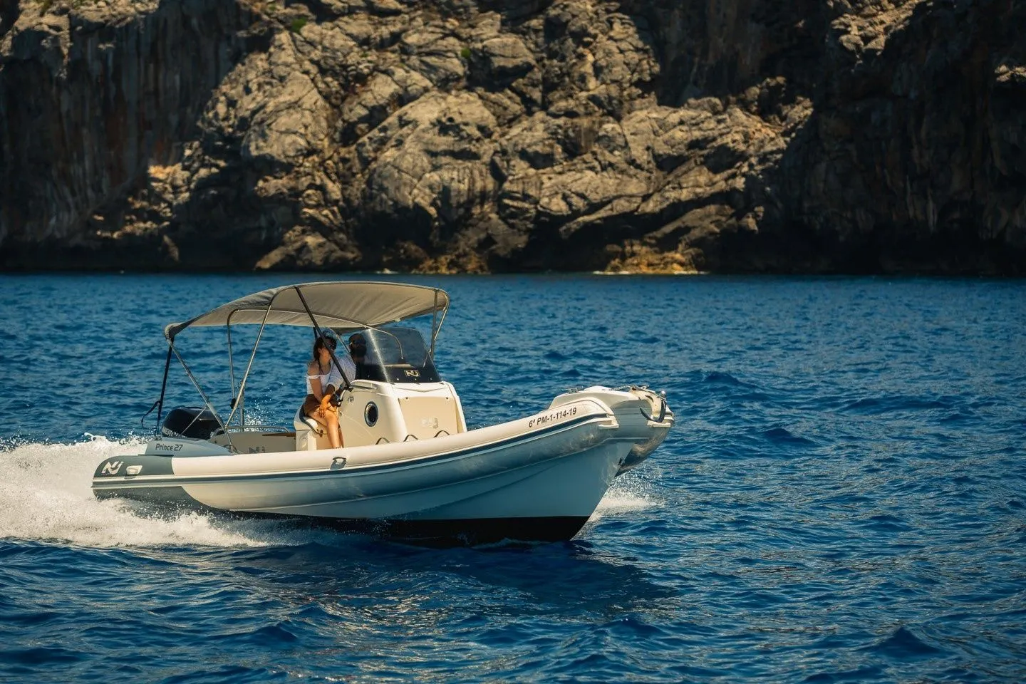 Port de Soller 8.5m Kiralık Nuova Jolly Prince 27 Motorlu Tekne