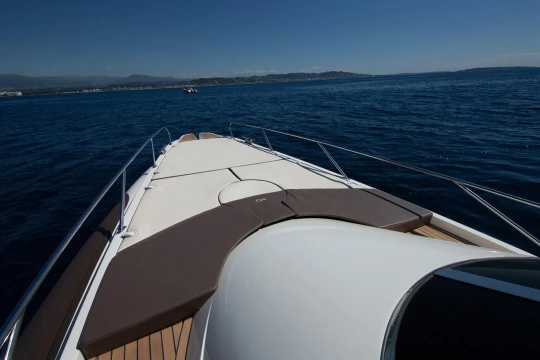 Dos Charter Boat