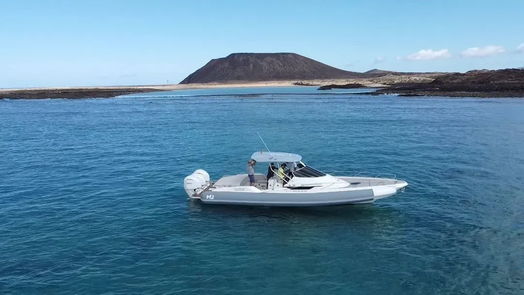 11.04m Corralejo Nuova Jolly Prince 38 Motor Boat Hire