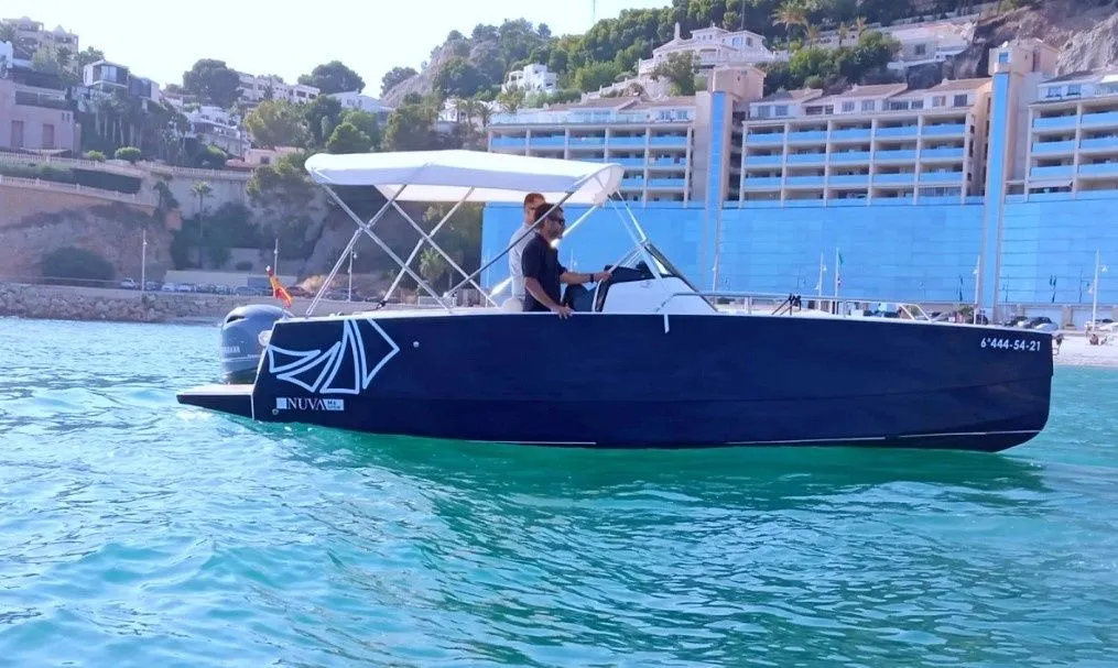 Alicante 5.99m Kiralık Nuva Yachts 6 Motorlu Tekne