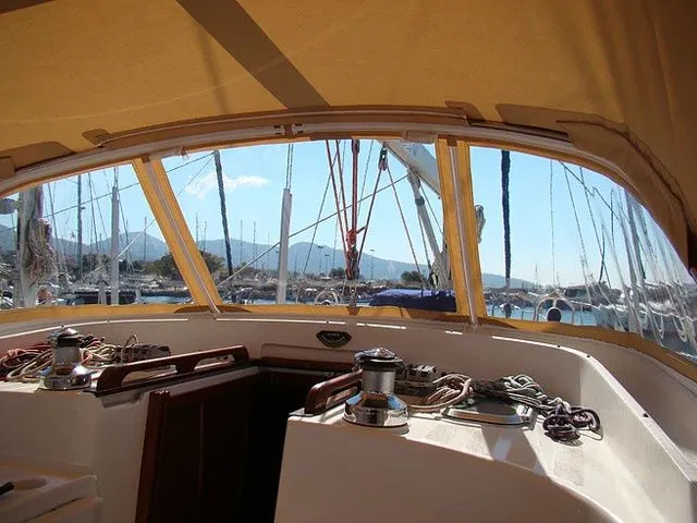 Explore Porto Heli on a 14.91m Rental Sailing Yacht