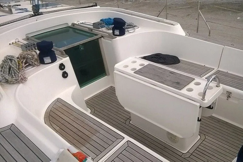 Чартер Delfios - 5