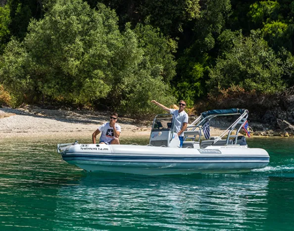 Explore Gouvia on a 6m Rental Oceanic 600