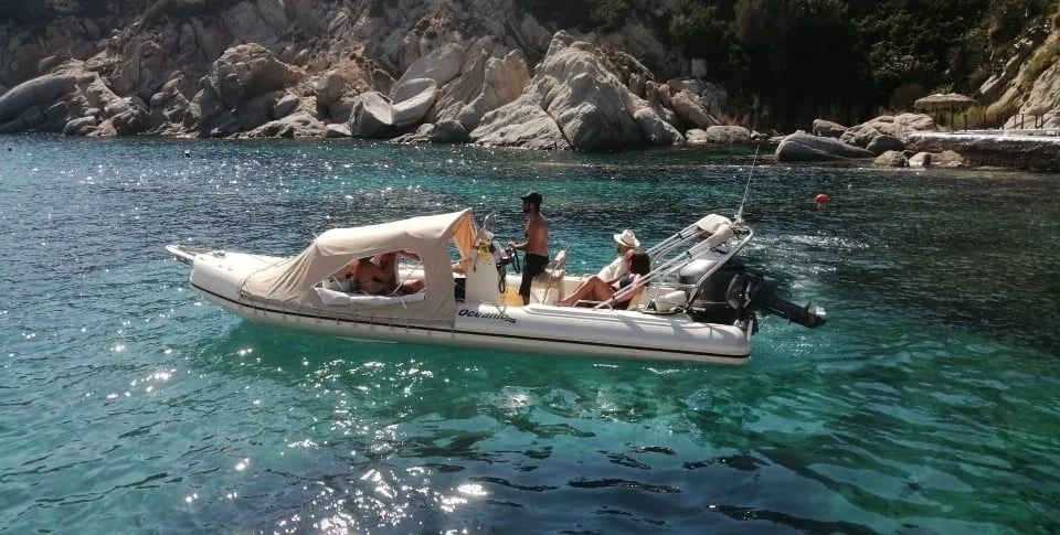 Rent a 7m Oceanic Millenium Motor Boat in Athens
