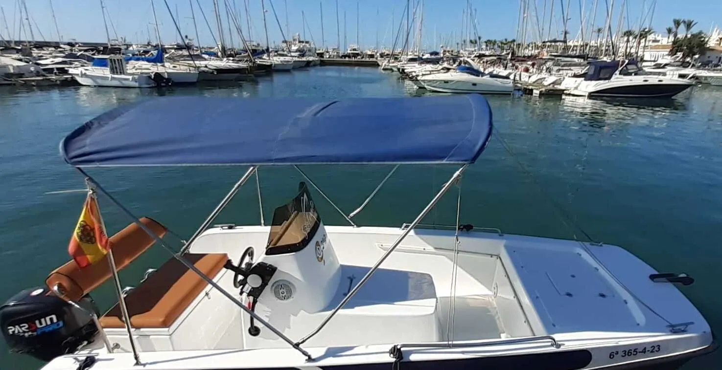 No Name Charter Boat
