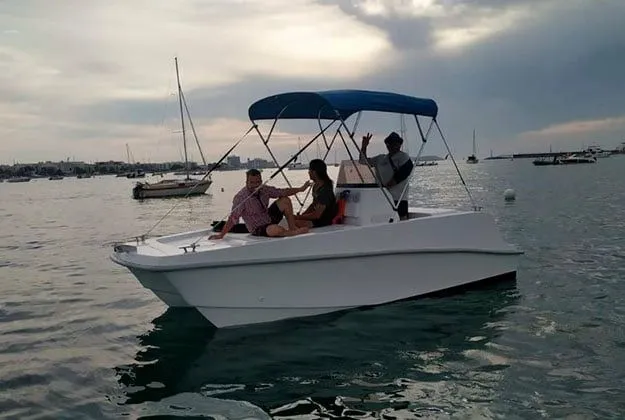 Cata Charter Boat