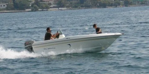 4.9m Agios Nikolaos Motor Boat Hire