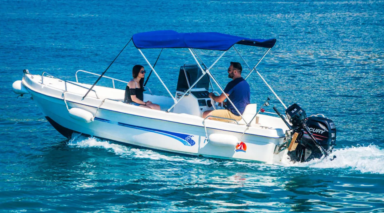 6m Nydri Motor Boat Olympic Lux Hire