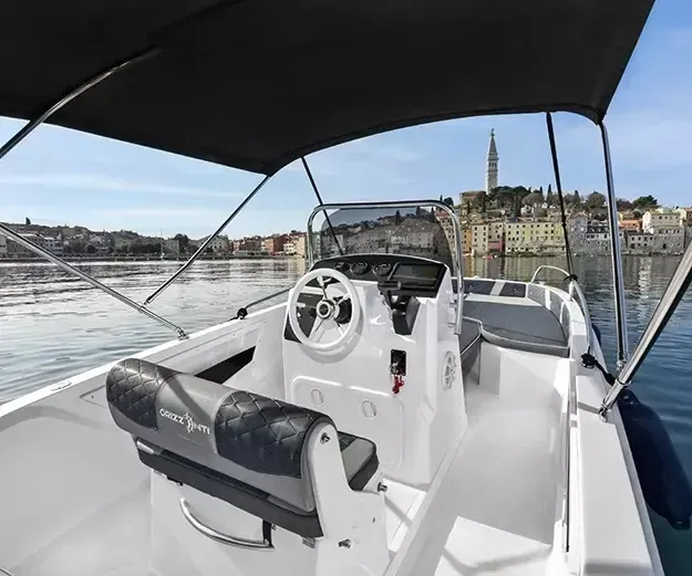 No Name Charter Boat