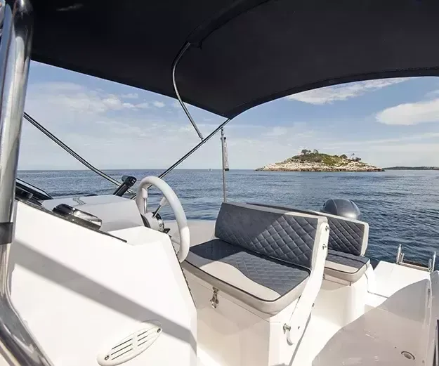 No Name Charter Boat