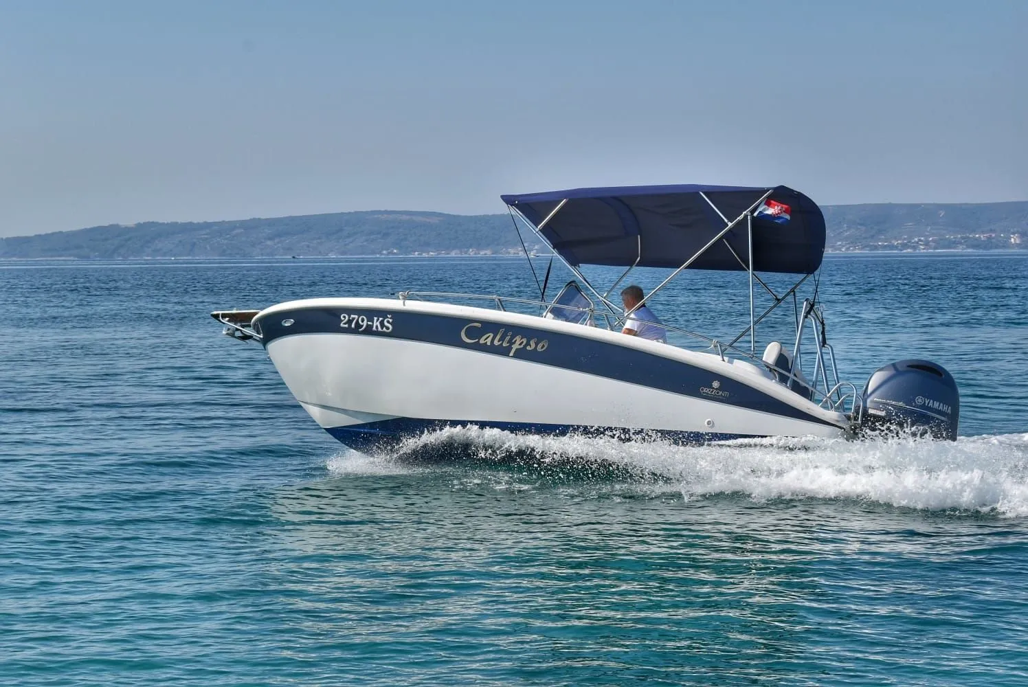 6.2m Kastela Motor Boat Orizzonti Calipso 620 Hire