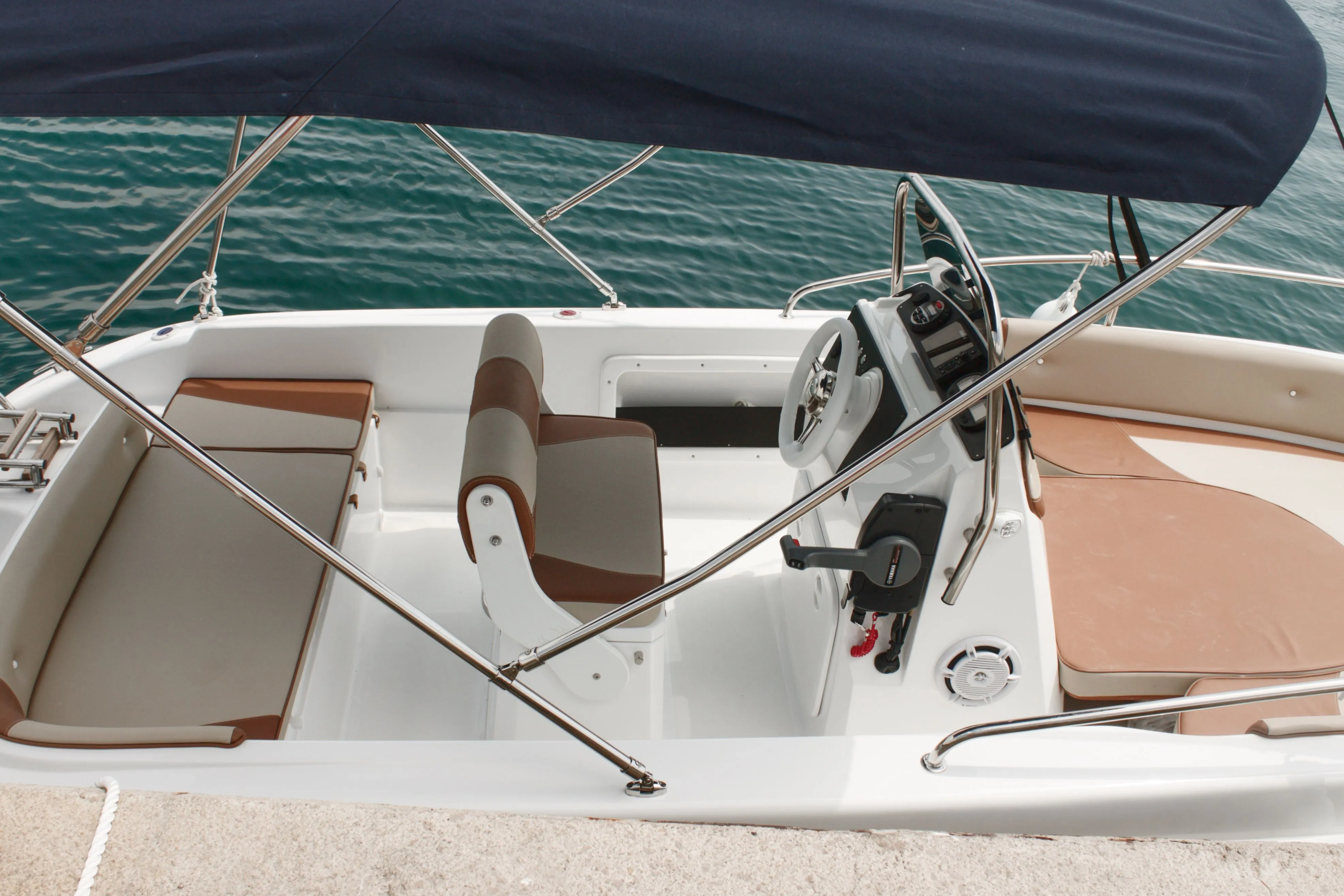 Rent a 5.55m Motor Boat Orizzonti Syros 190 in Opatija