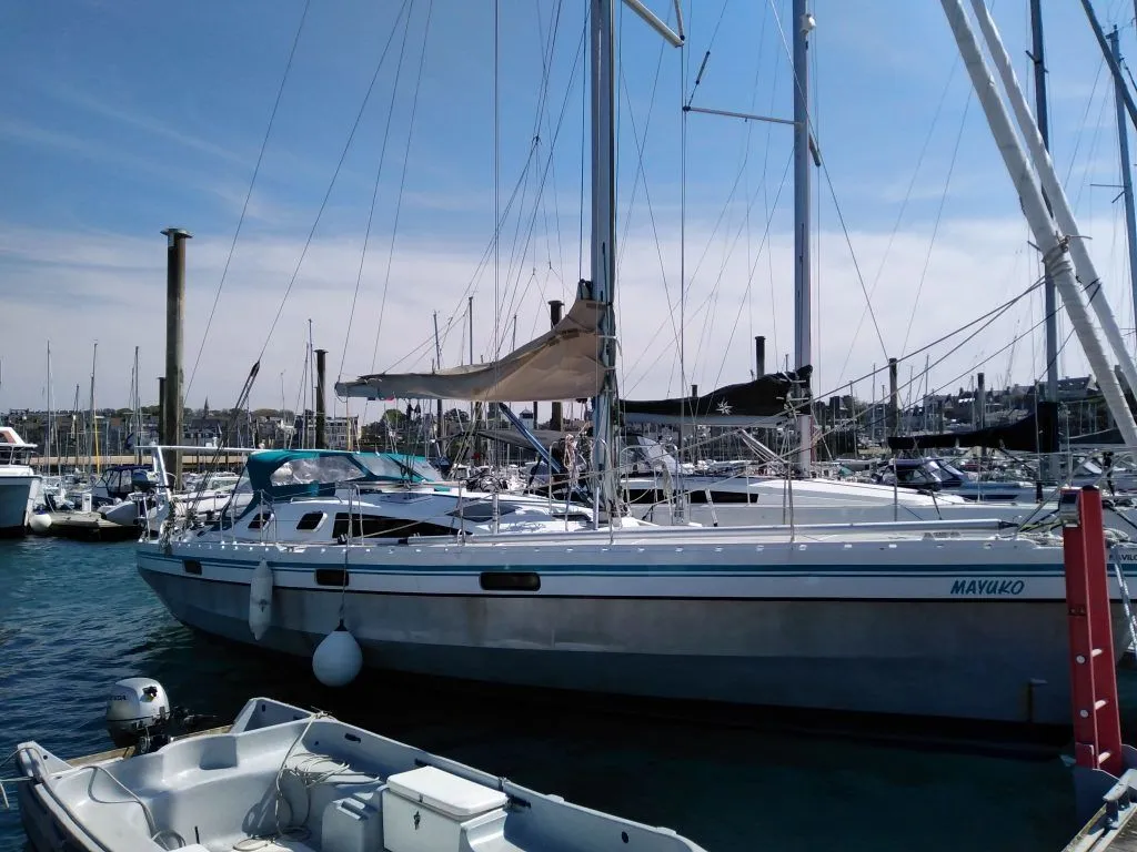 Mayuko Charter Boat
