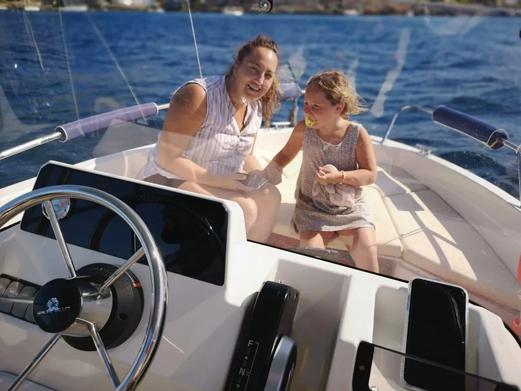 4.75m Port d'Andratx Motor Boat Hire
