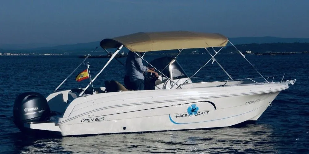 Rent a 5.99m Motor Boat in Palma de Mallorca
