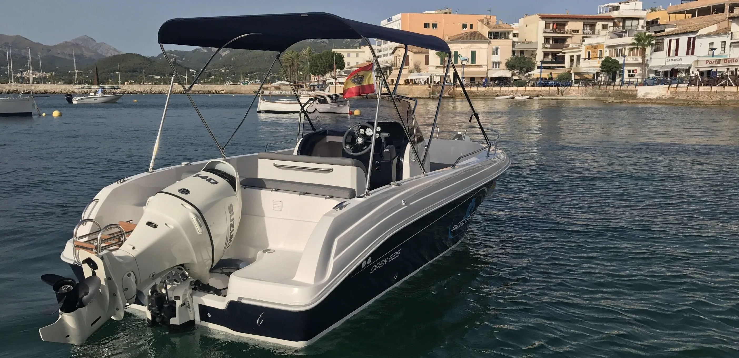 Charter a 5.98m Motor Boat Pacific Craft 625 in Port d'Andratx