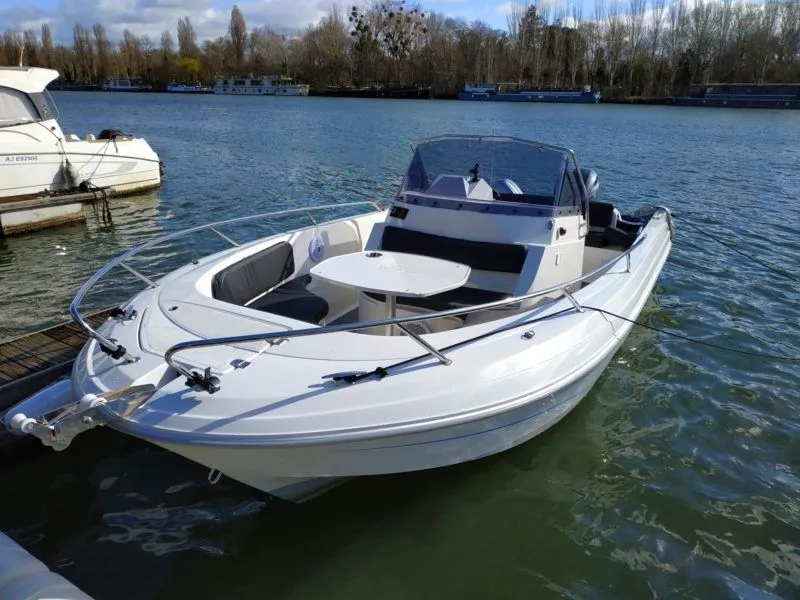 6.65м аренда Pacific Craft 670 моторная лодка в Сент-Роз