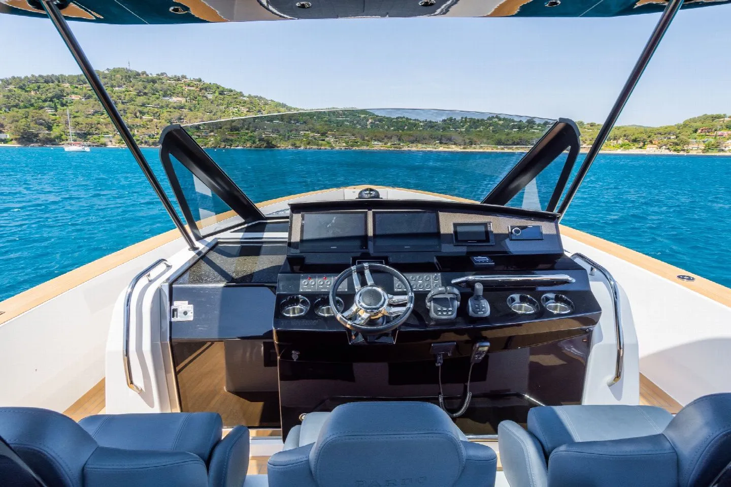 King Mouss Charter Boat