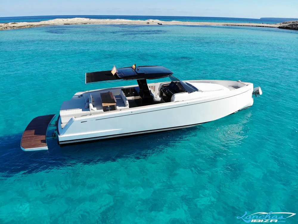 Чартер Two Of a Kind - 3