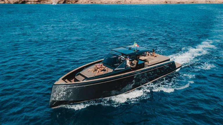 Horizon Charter Boat - 1