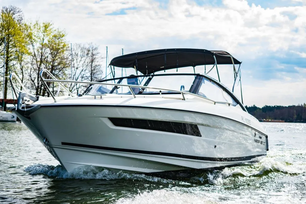 No Name Charter Boat