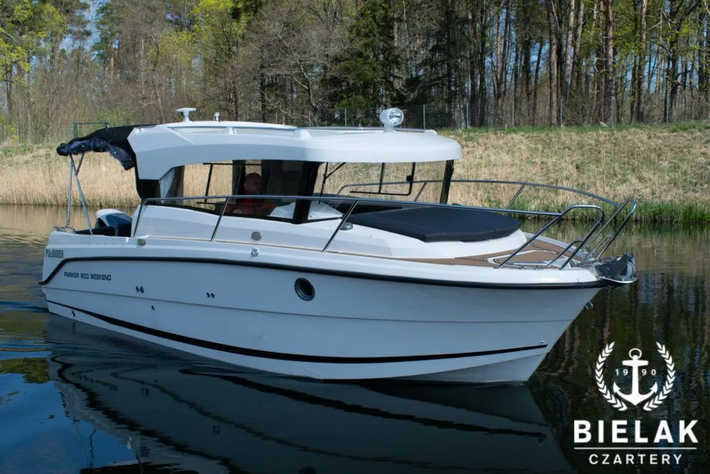 8m Bogaczewo Parker 800 Weekend Hire