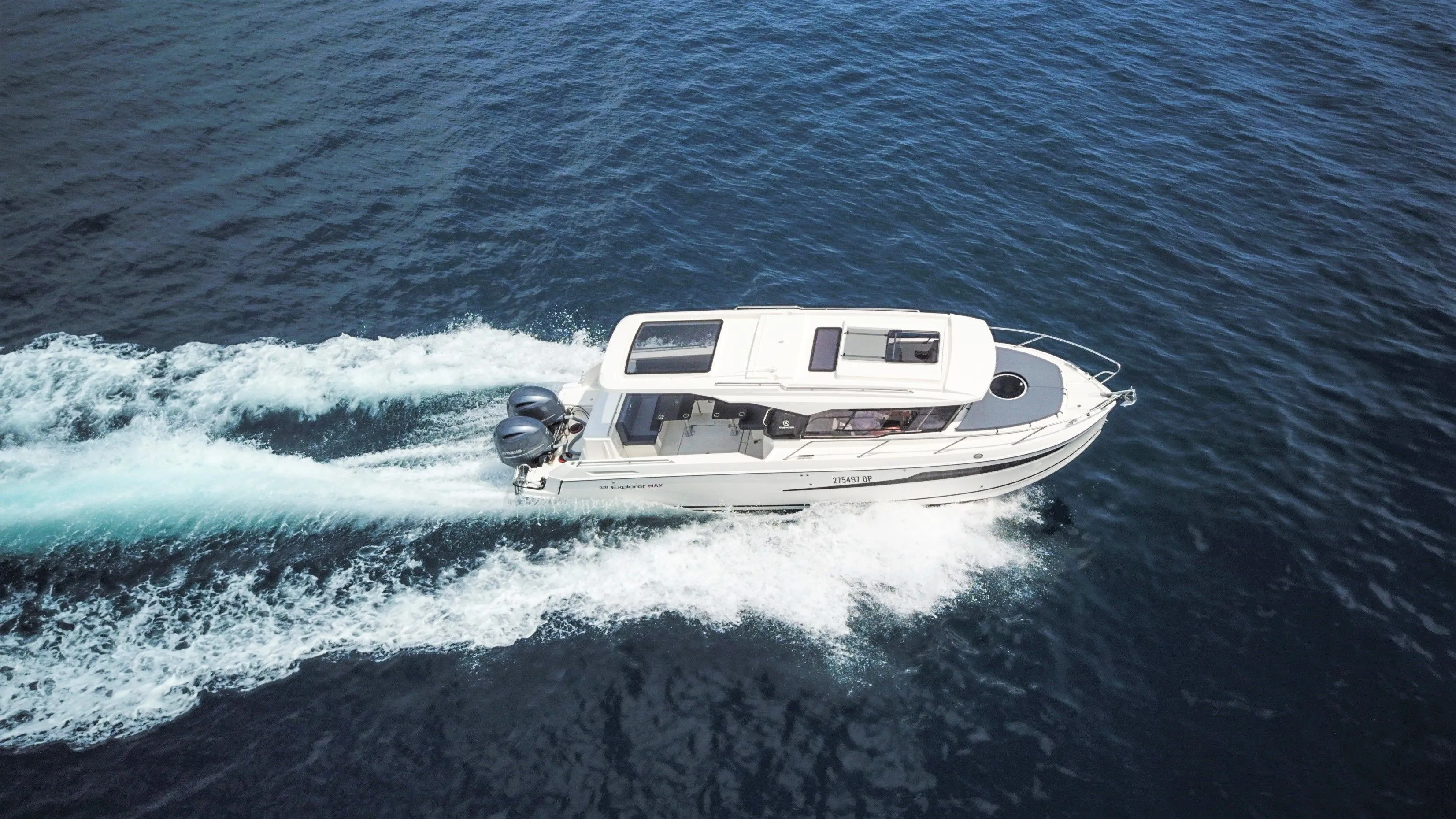 Max Charter Boat