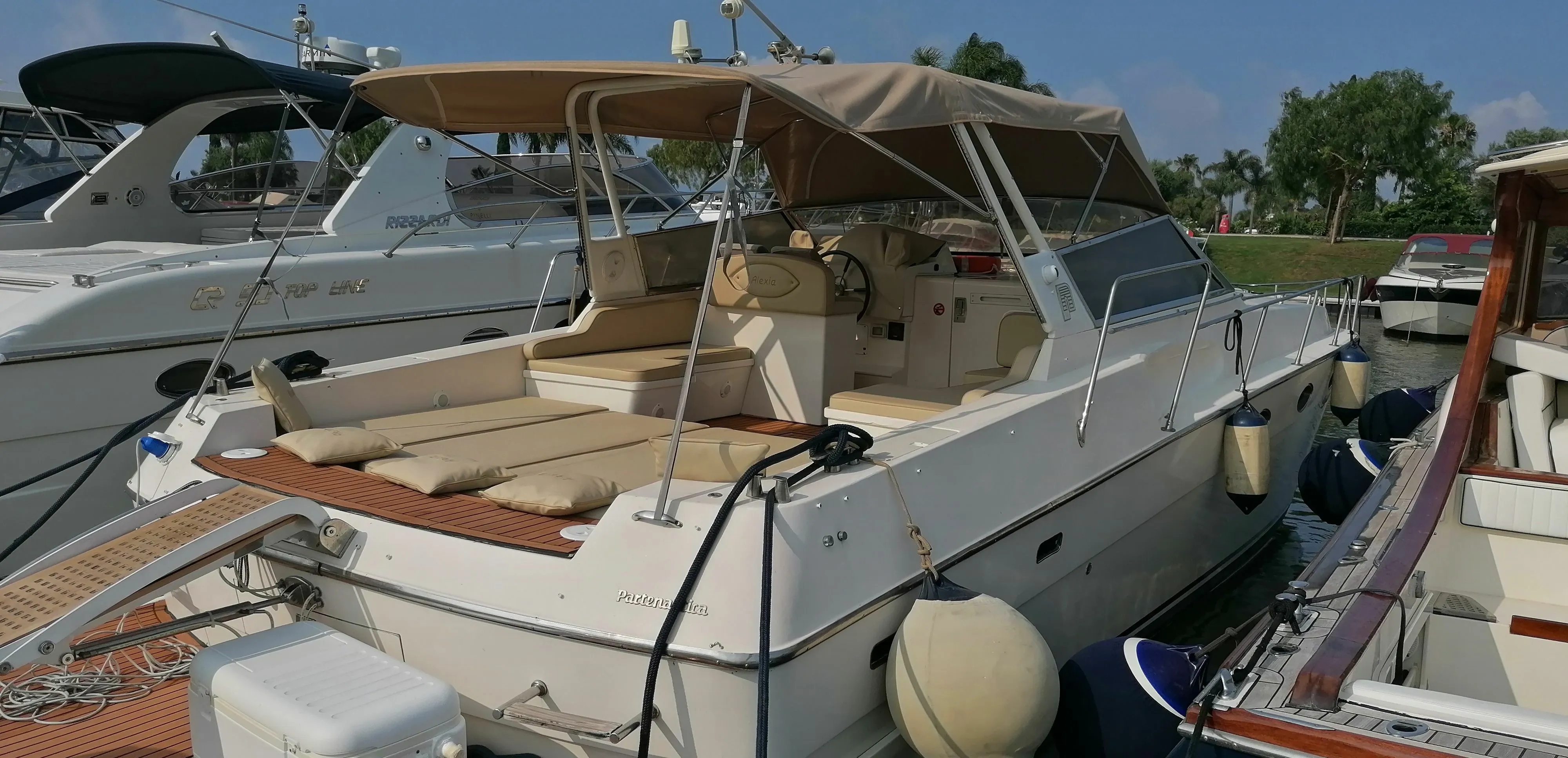 Alexia Charter Boat
