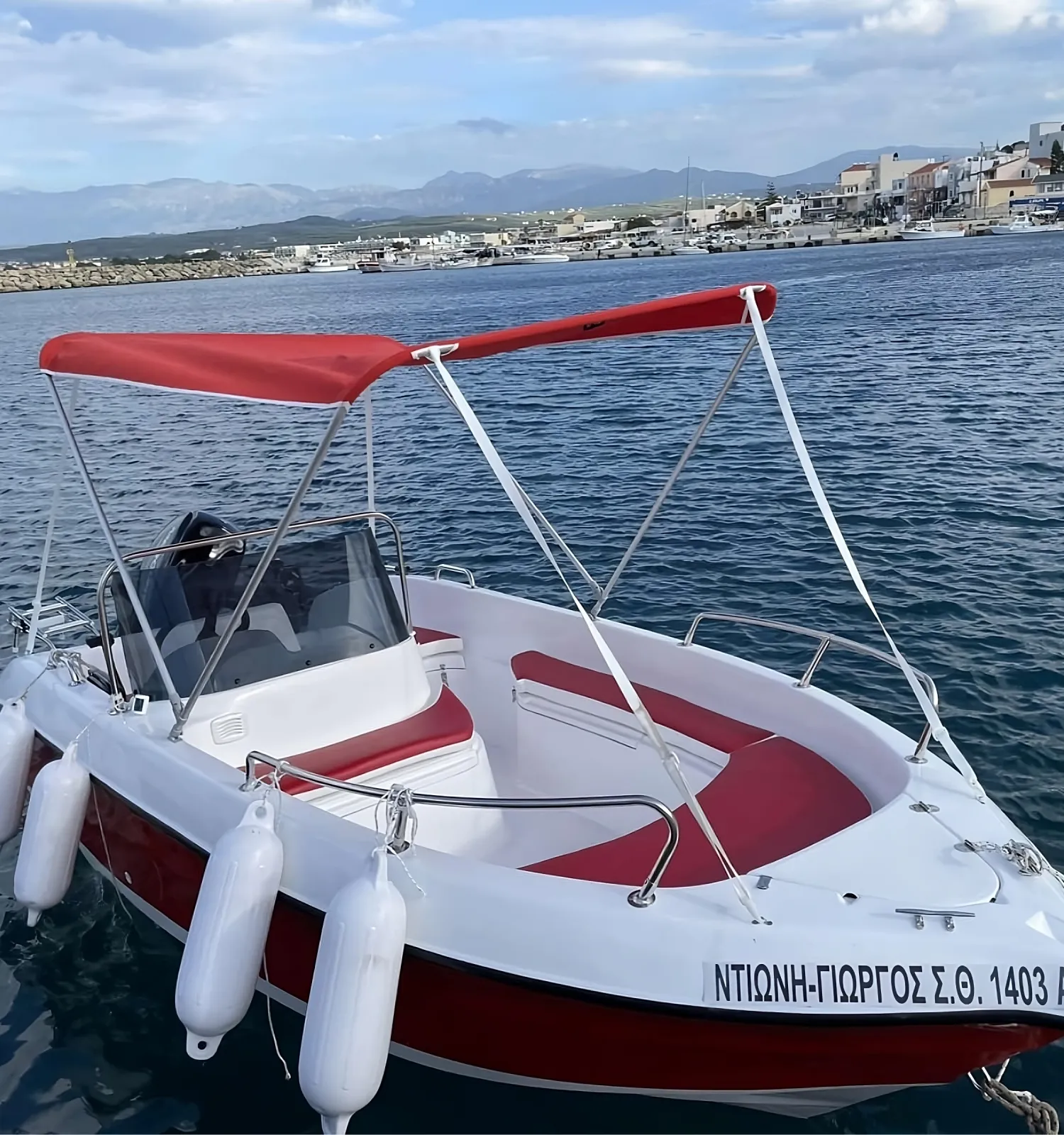 Explore Chania on a 4.75m Rental Boat
