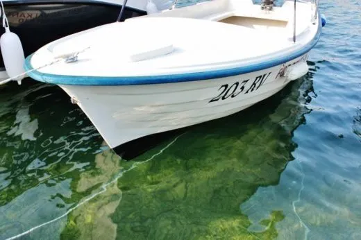 No Name Charter Boat
