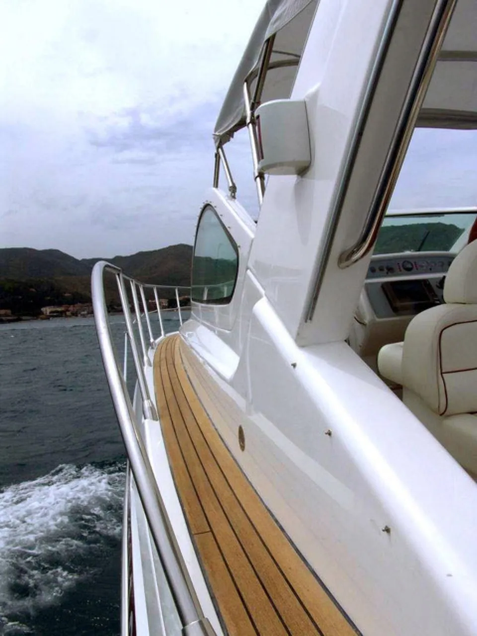 Чартер La Perla 1 - 4