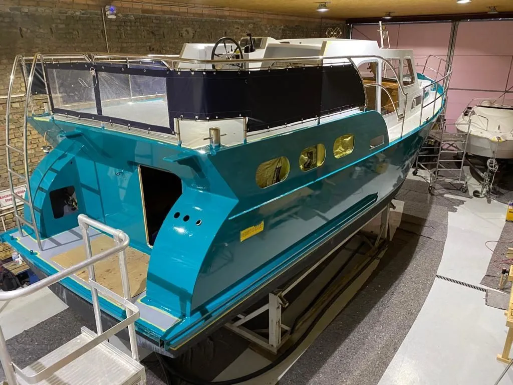 Friederike Charter Boat