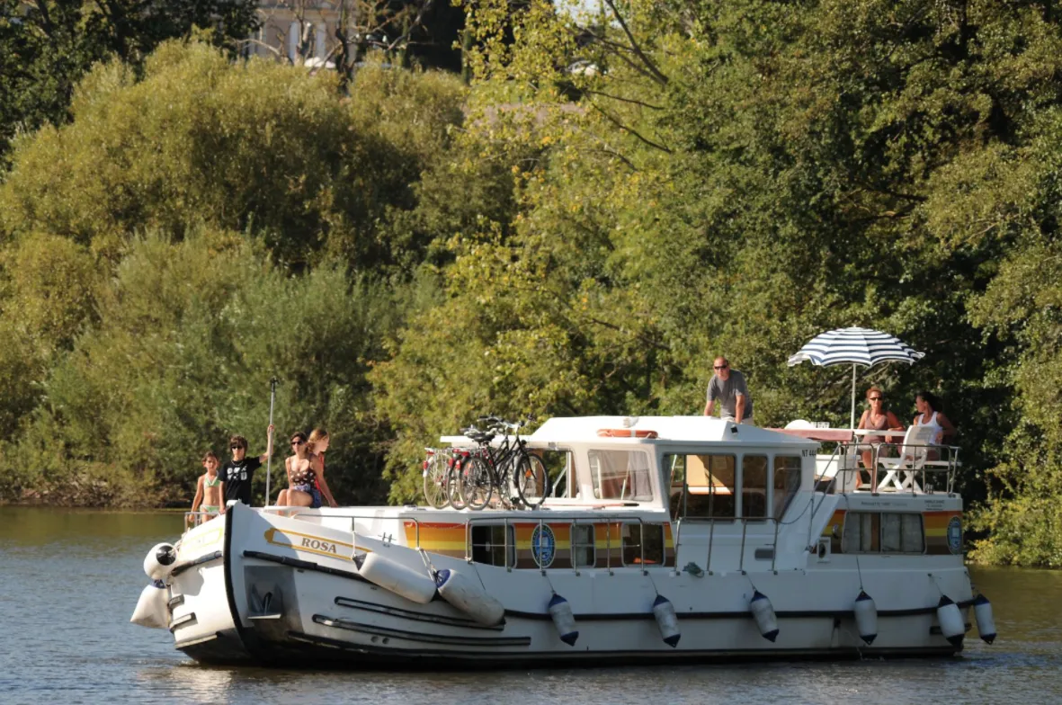 Charter a 14m House Boat in Agde