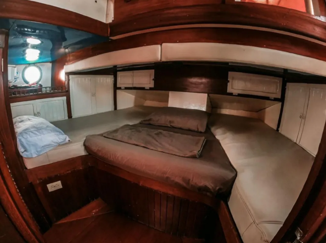 Toruga 1 Charter Boat