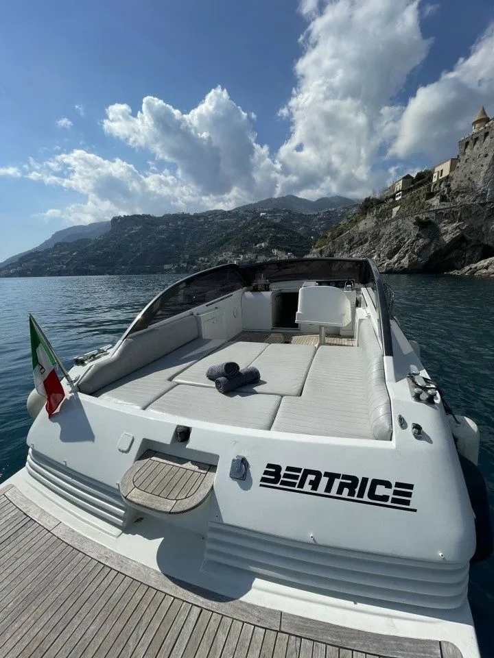 Beatrice Charterboot - 5