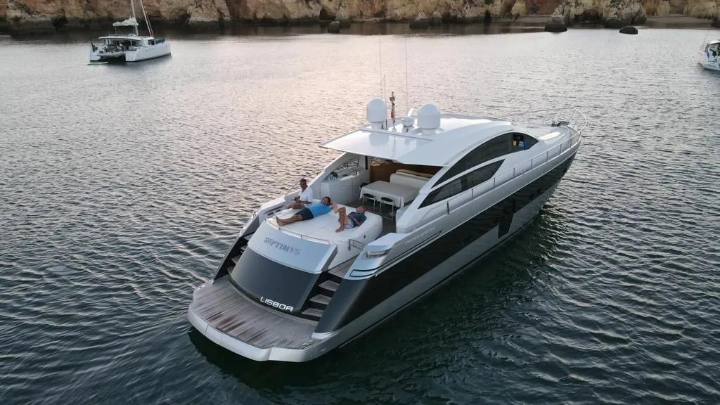 Septimvs Charter Boat