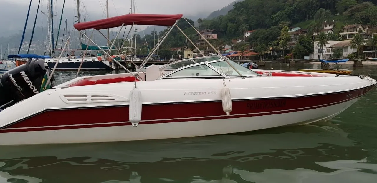 Charter a 6.55m Phantom 23 Motor Boat in Angra dos Reis