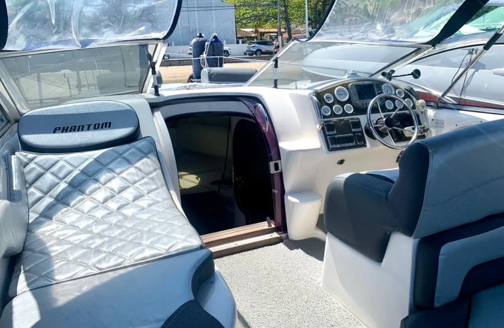 Cantuaria Charter Boat