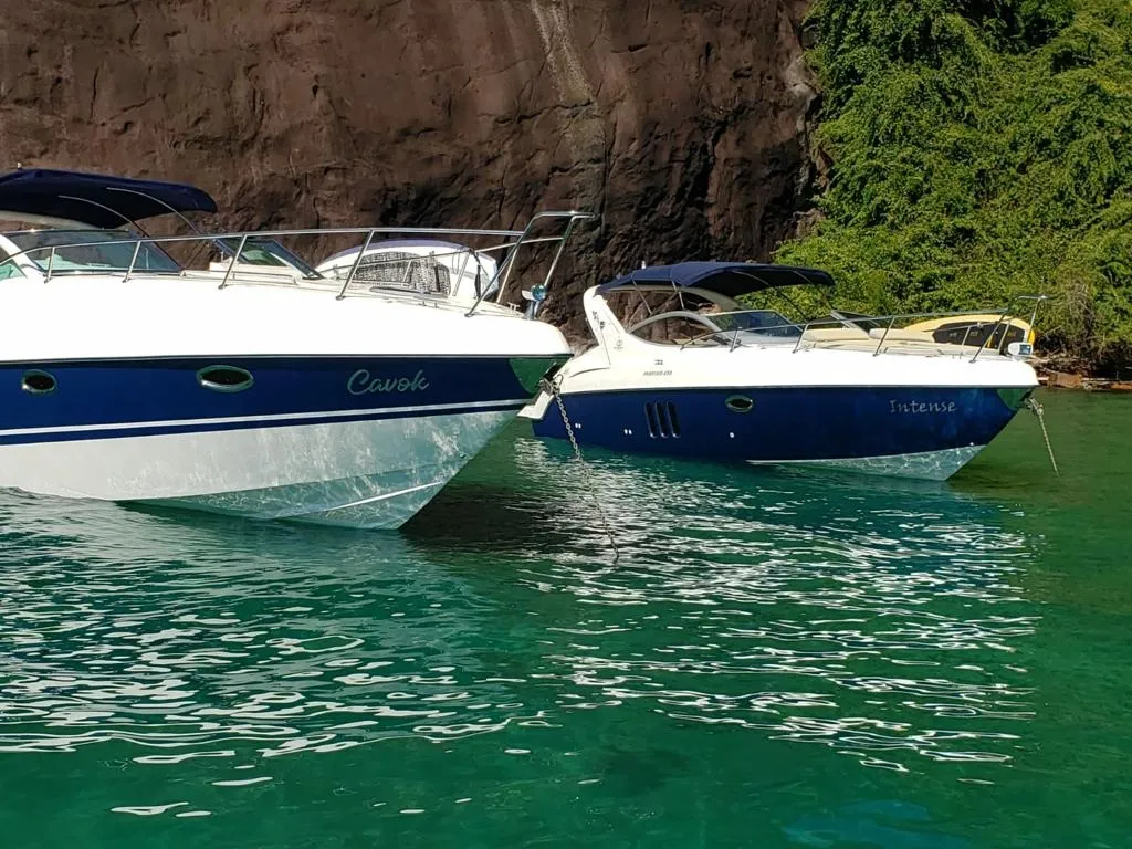 Cavok Charter Boat