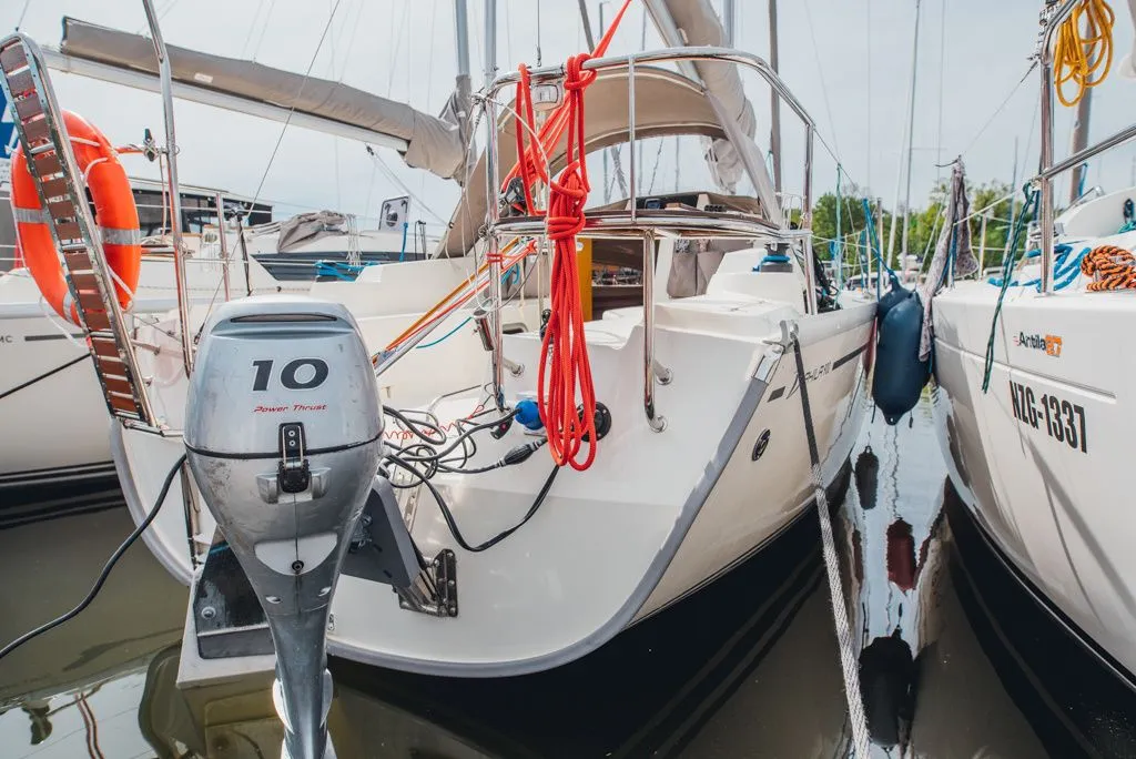 Francis Drake Charter Boat - 3