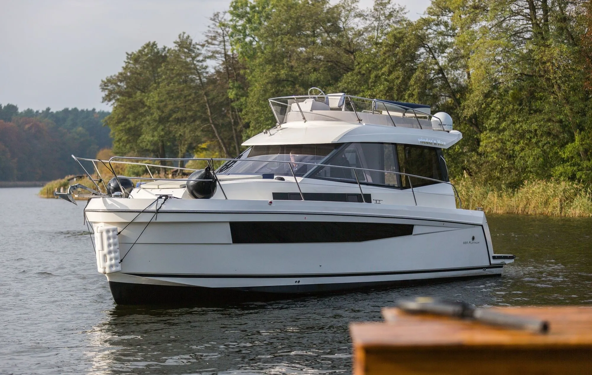 Charter a 10.38m 3 Cabin Motor Yacht in Wolfsbruch