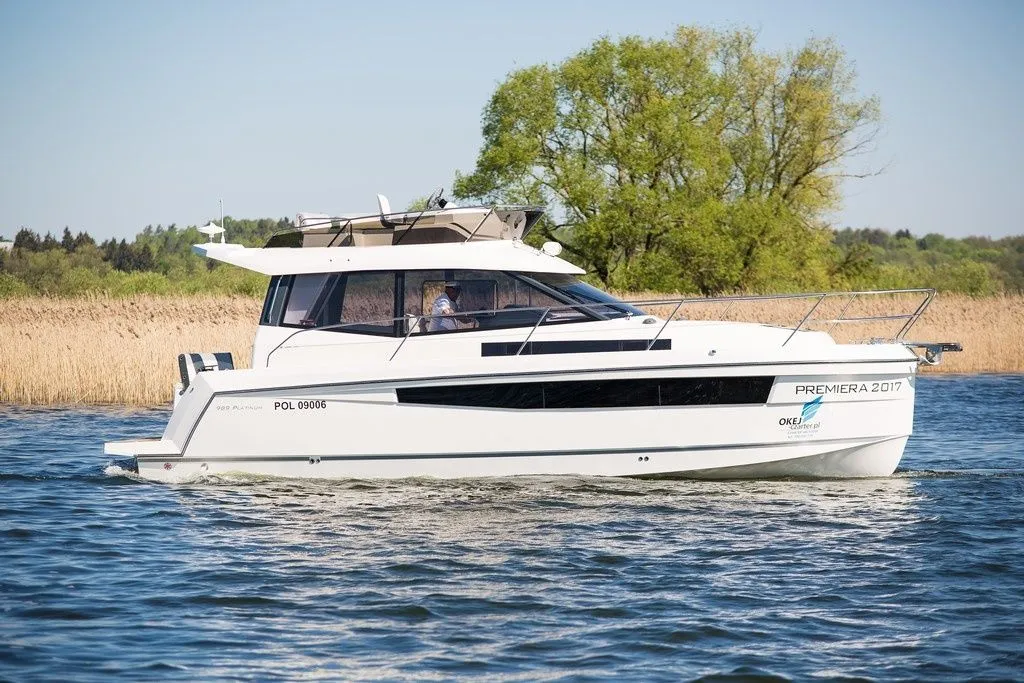 Flybridge Charter Boat