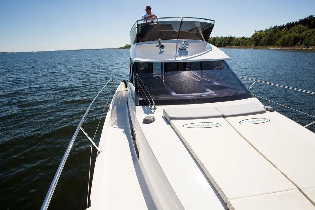 Fontana Charter Boat