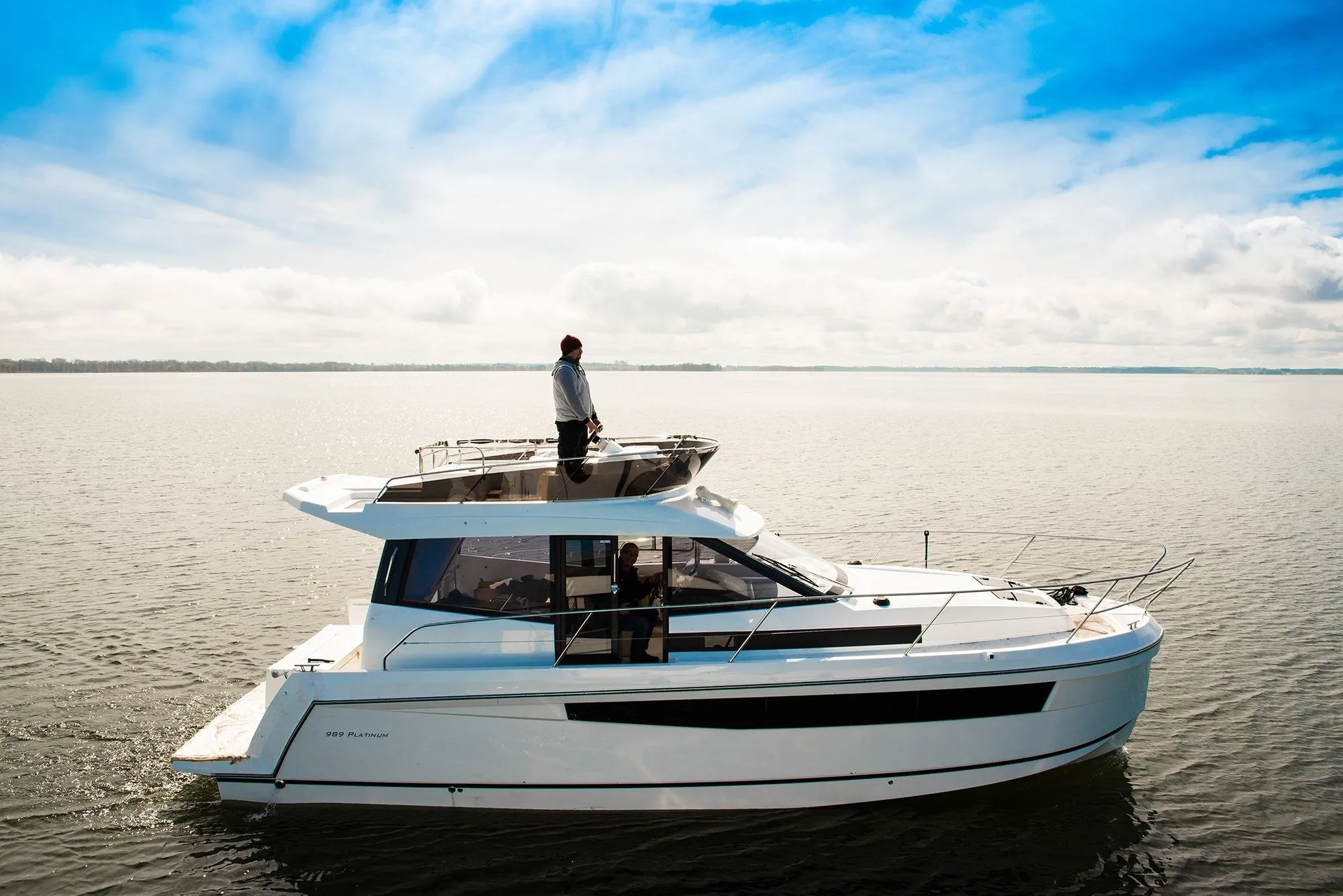 Explore Węgorzewo on a 10.38m Rental Motor Yacht Platinum 989