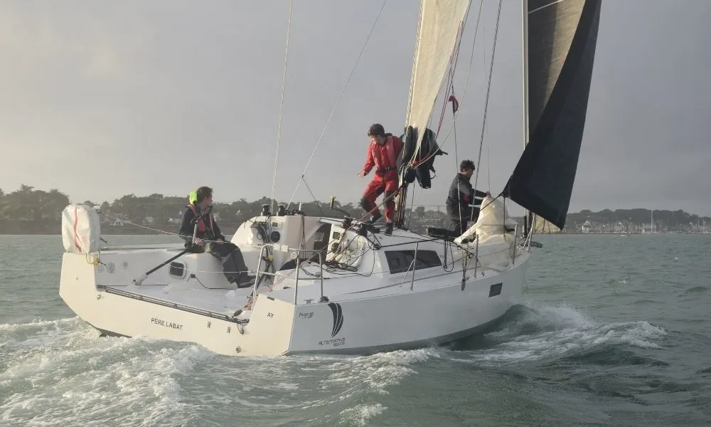 9.14m La Trinite-sur-Mer Sailing Yacht Hire