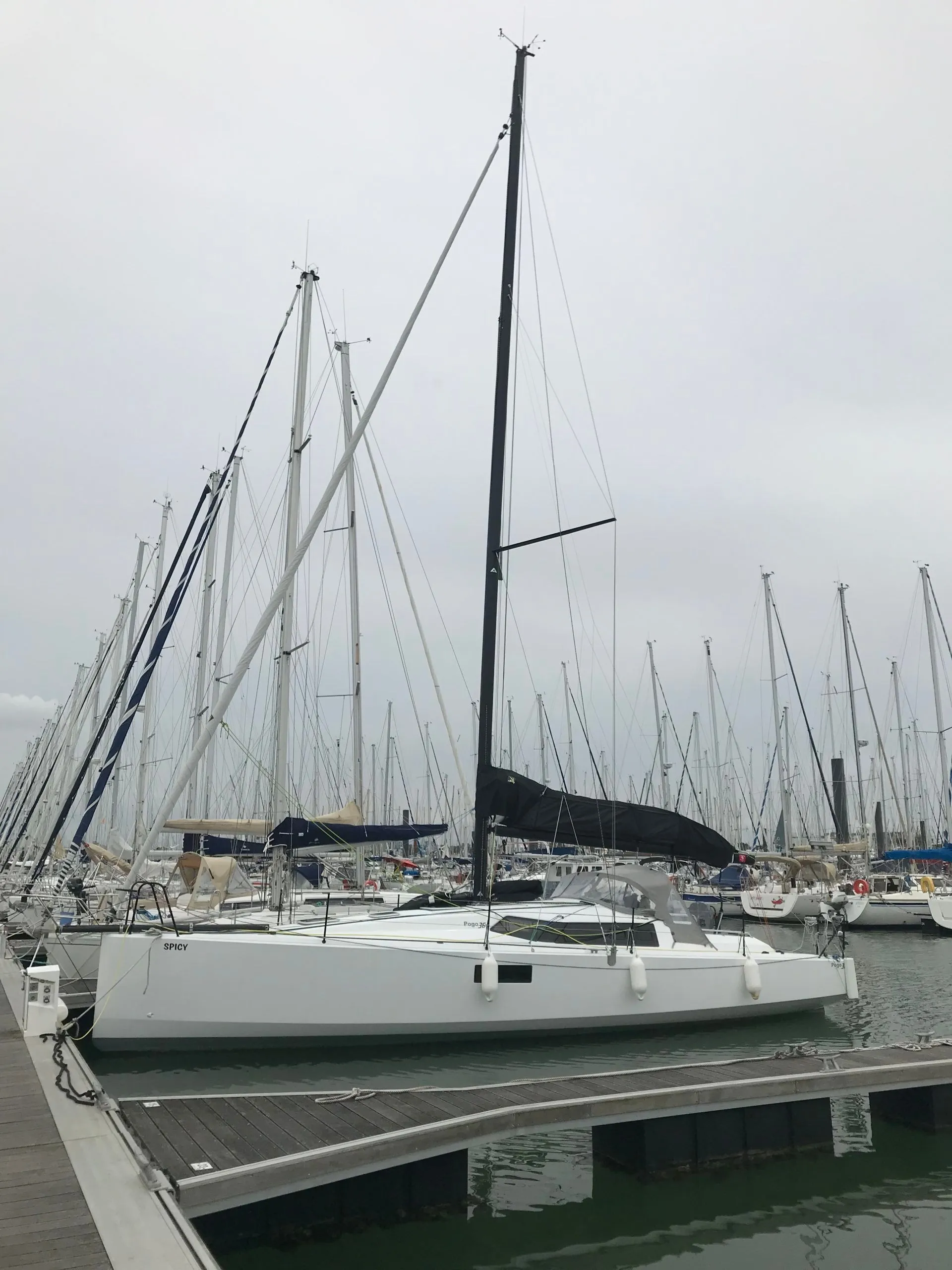 10.86m Bormes-les-Mimosas Boat Hire